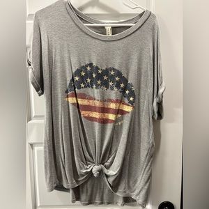 Women’s flag tee